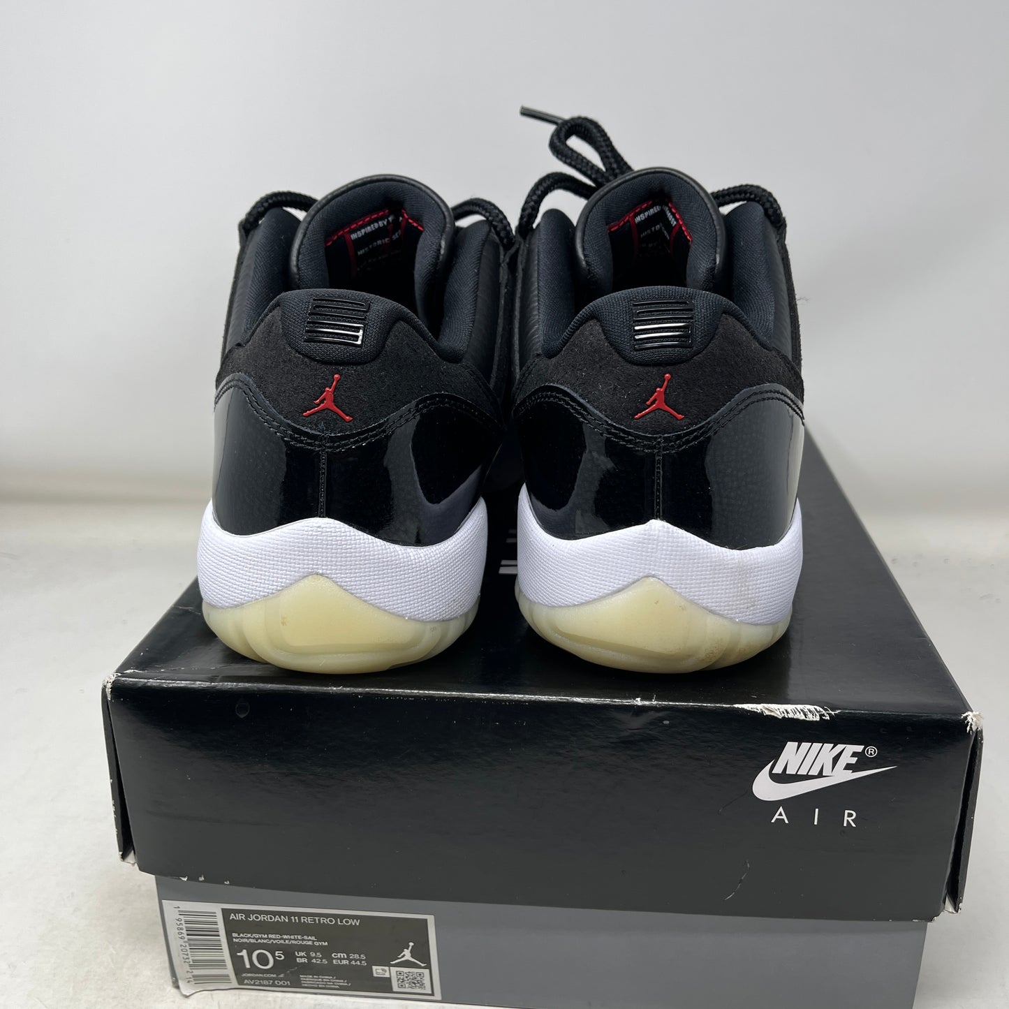 Jordan 11 Retro Low 72-10 Used