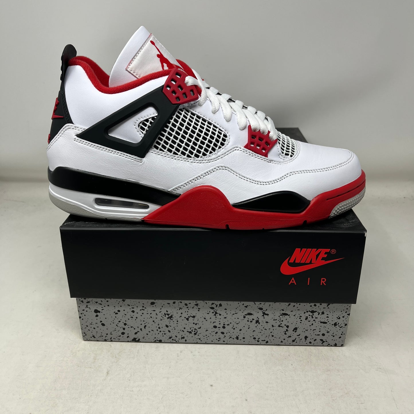 Jordan 4 Retro Fire Red (2020)
