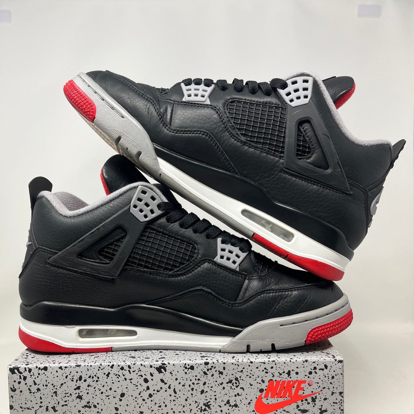 Jordan 4 Retro Bred Reimagined Used