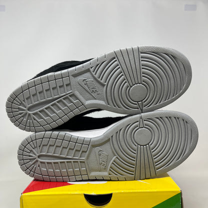 Nike SB Dunk Low Medicom Toy (2020) Used