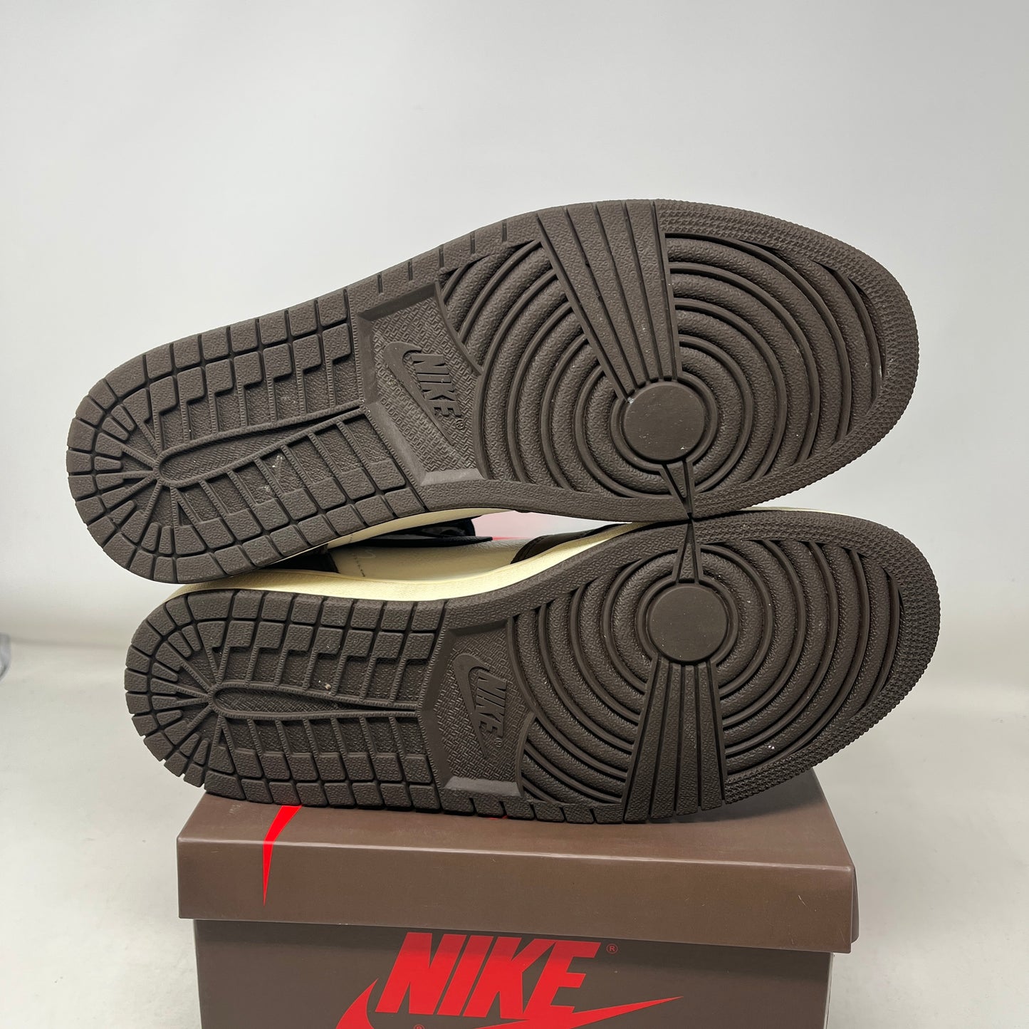 Jordan 1 Retro High OG SP Travis Scott Mocha Used
