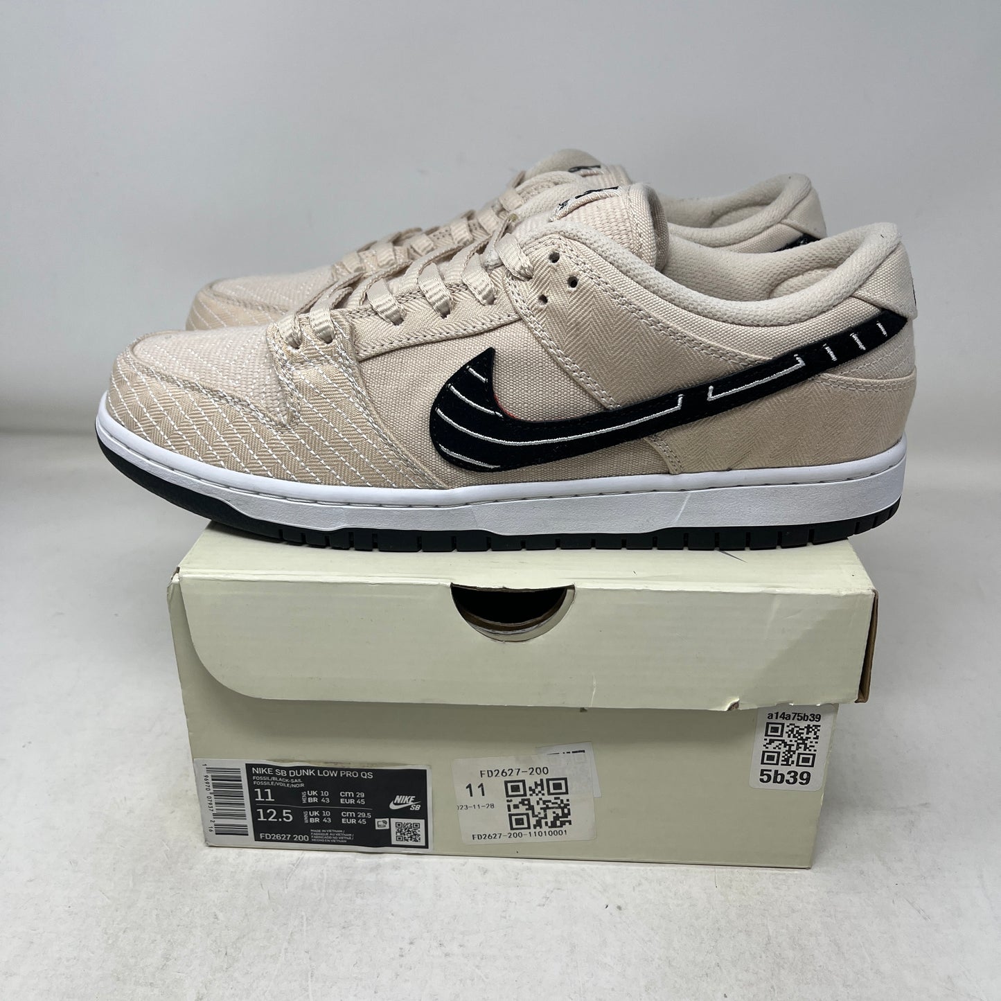 Nike SB Dunk Low Albino & Preto