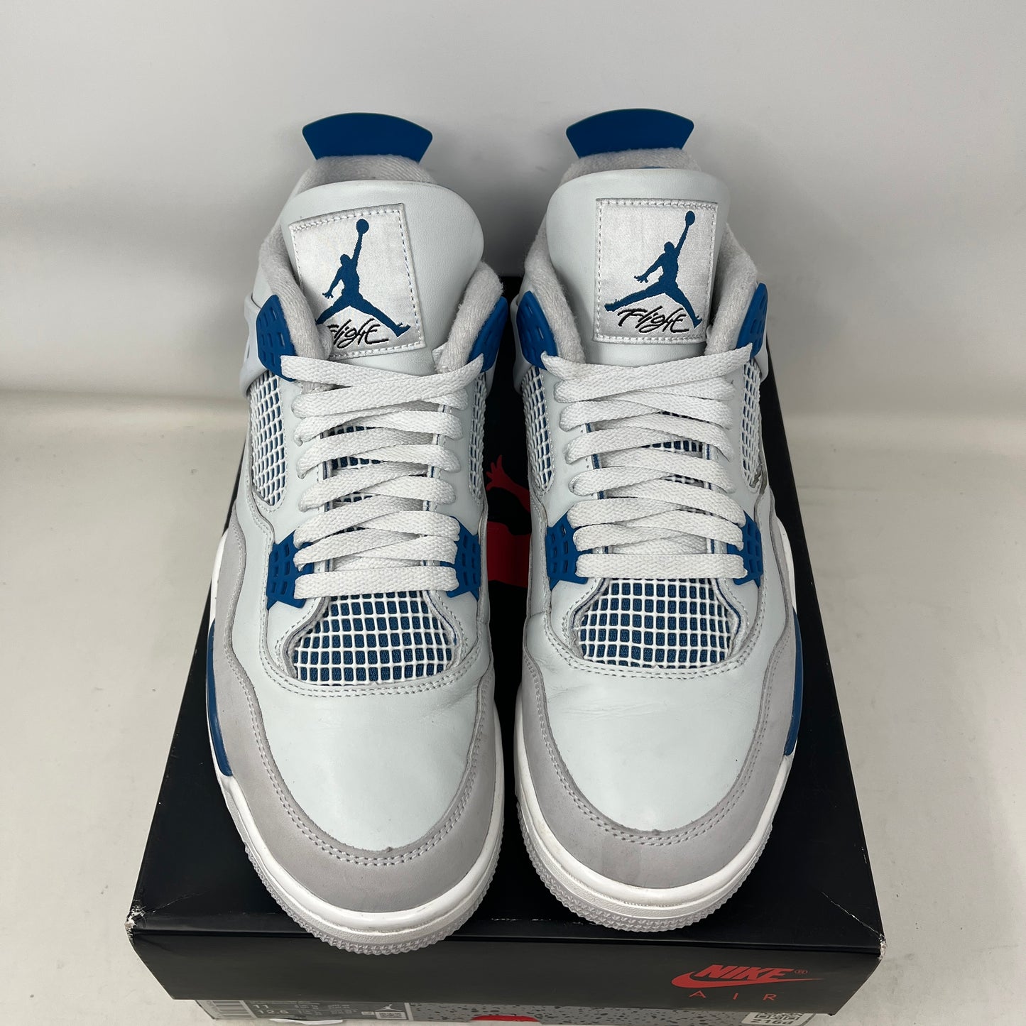 Jordan 4 Retro Military Blue (2024) Used