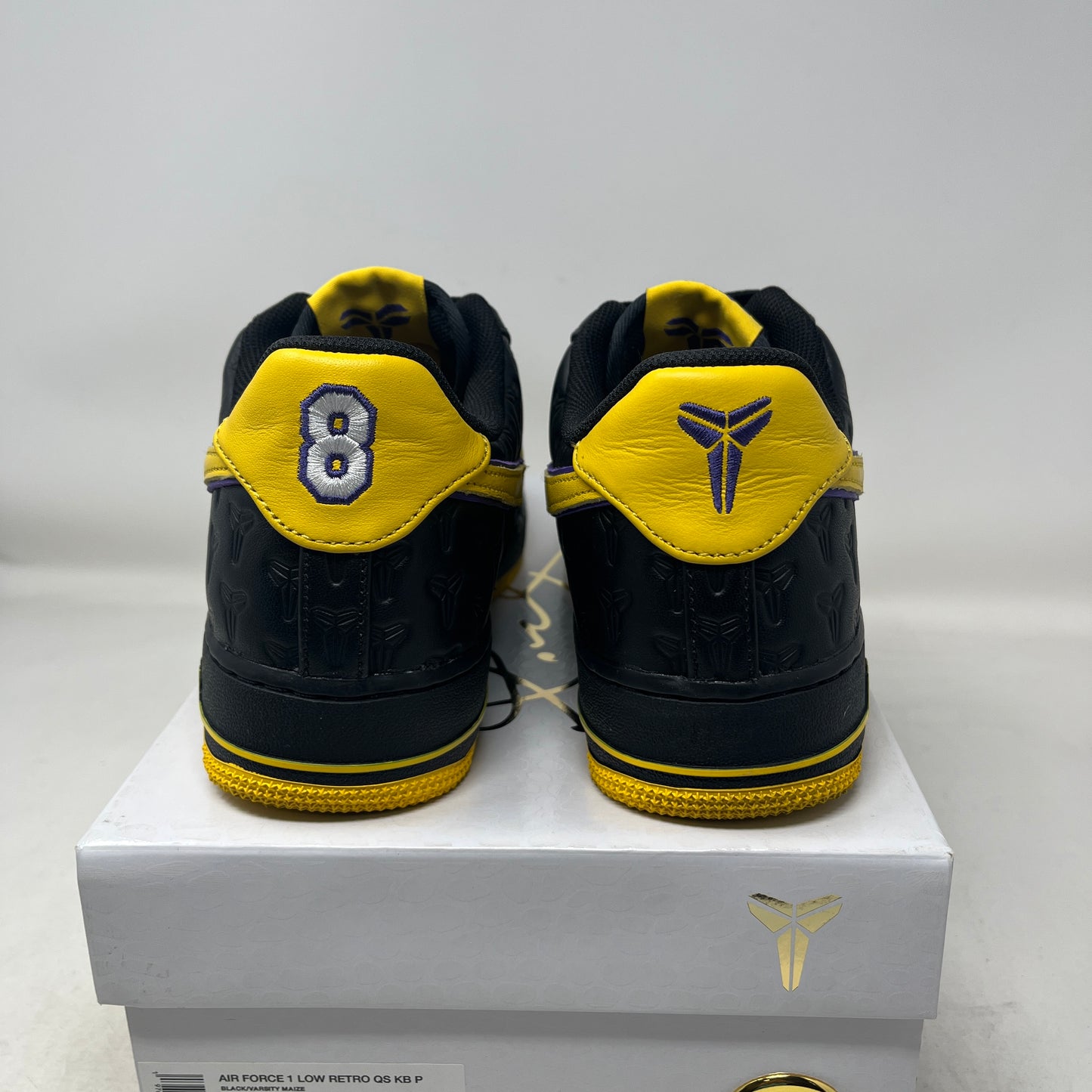 Nike Air Force 1 Low Kobe Bryant Lakers Away (Numbered Edition of 8000) Used