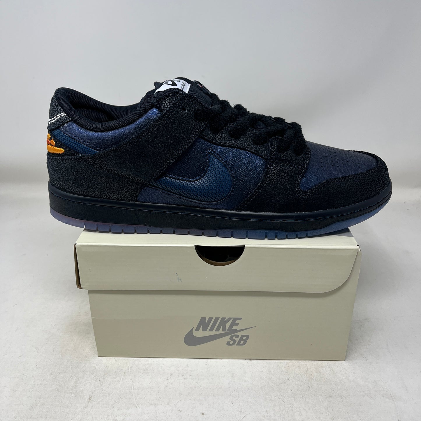Nike SB Dunk Low Pro Bluetile Skateboards