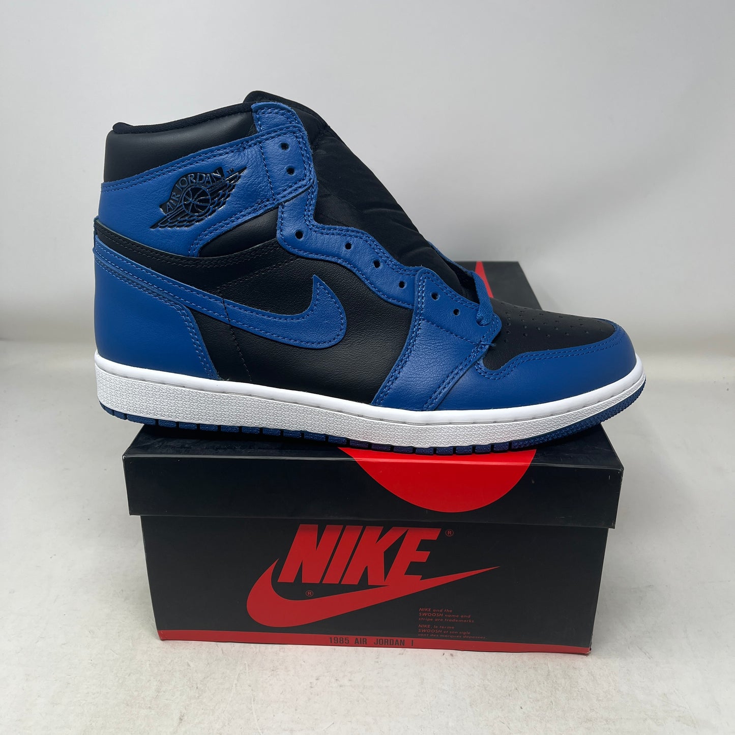 Jordan 1 Retro High OG Dark Marina Blue