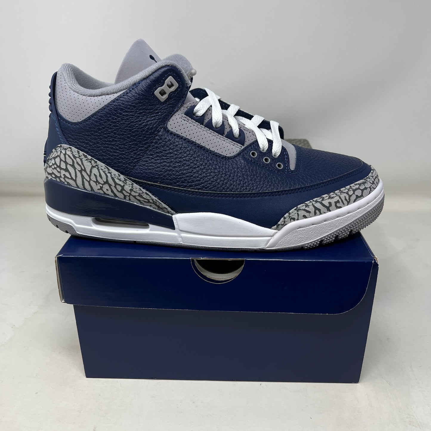 Jordan 3 Retro Georgetown (2021)