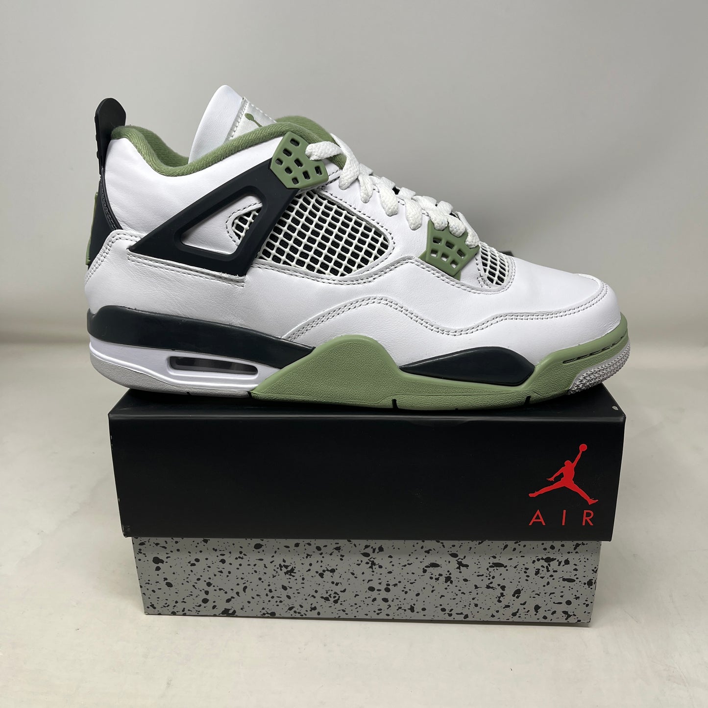 Jordan 4 Retro Seafoam (Women's)