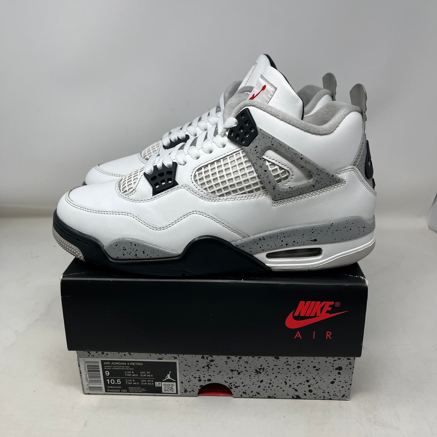 Jordan 4 Retro White Cement (2025) Used