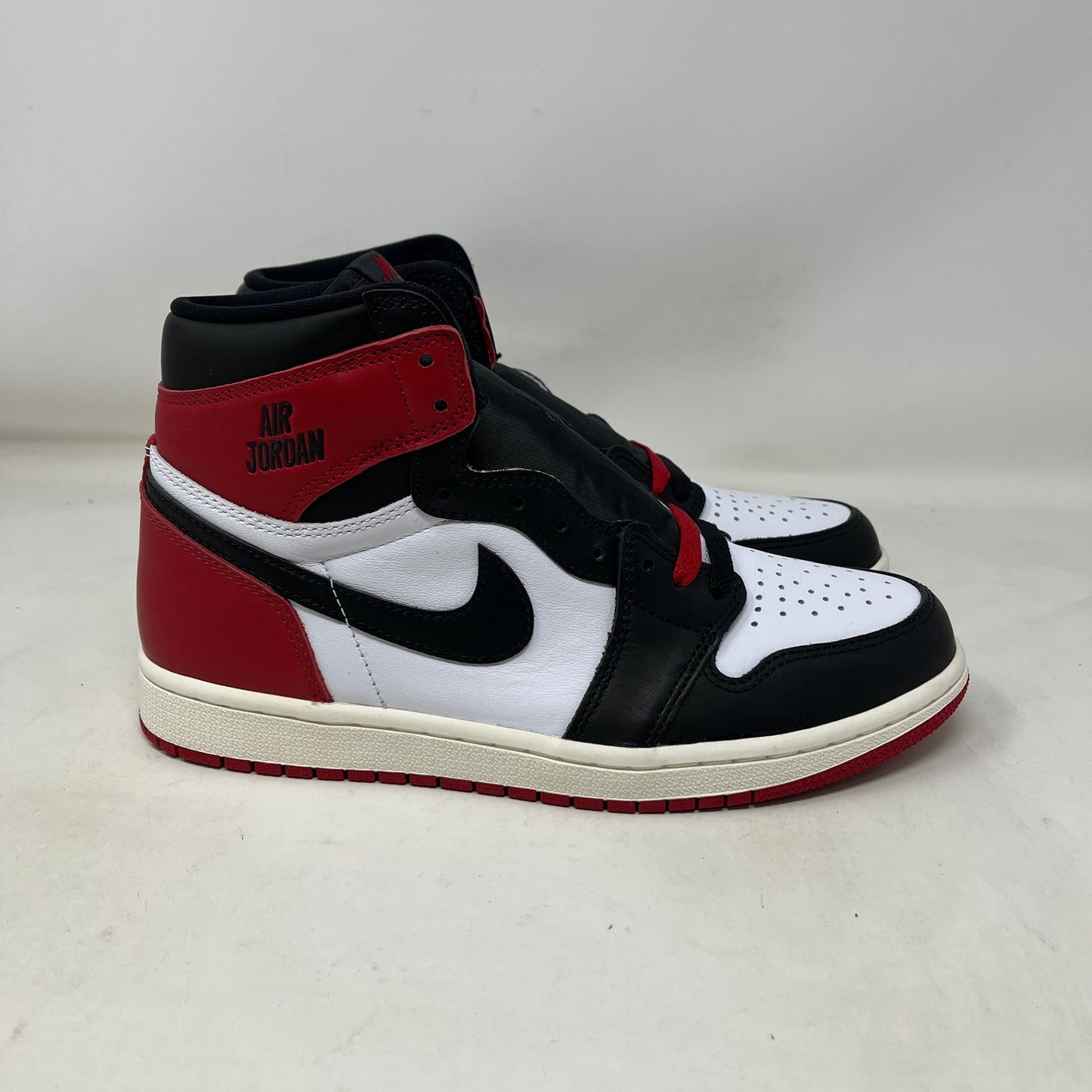 Jordan 1 Retro High OG Black Toe Reimagined (No Box)