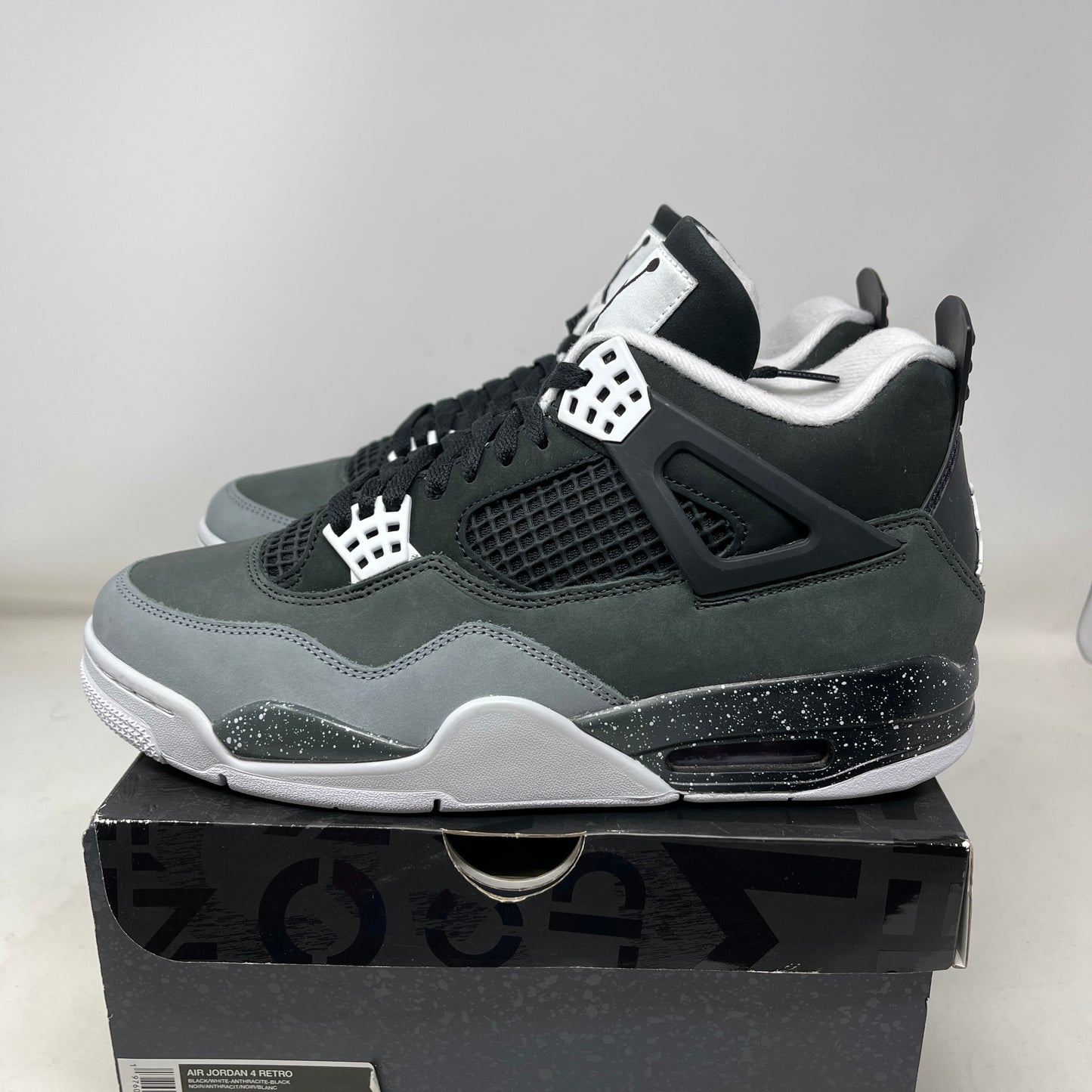 Jordan 4 Retro Fear (2024) Used