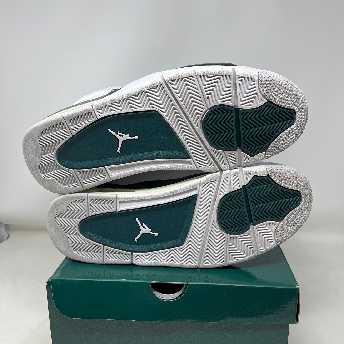 Jordan 4 Retro Oxidized Green Used