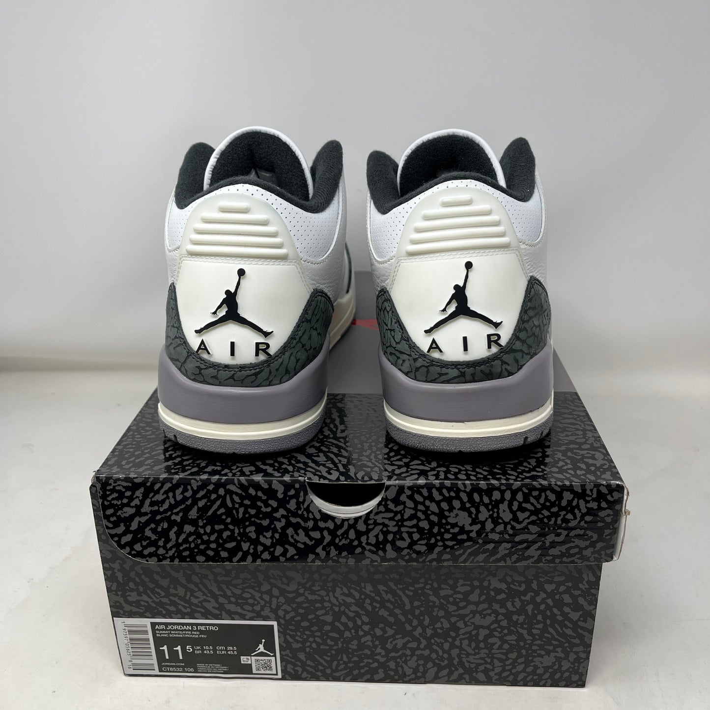 Jordan 3 Retro Cement Grey Used