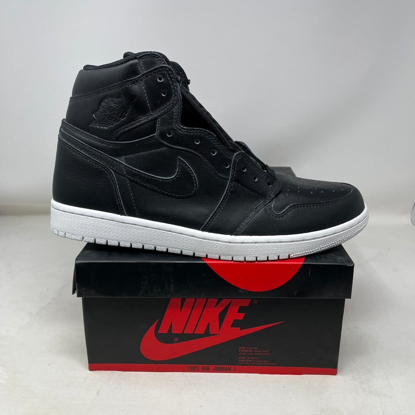 Jordan 1 Retro Cyber Monday (2015)