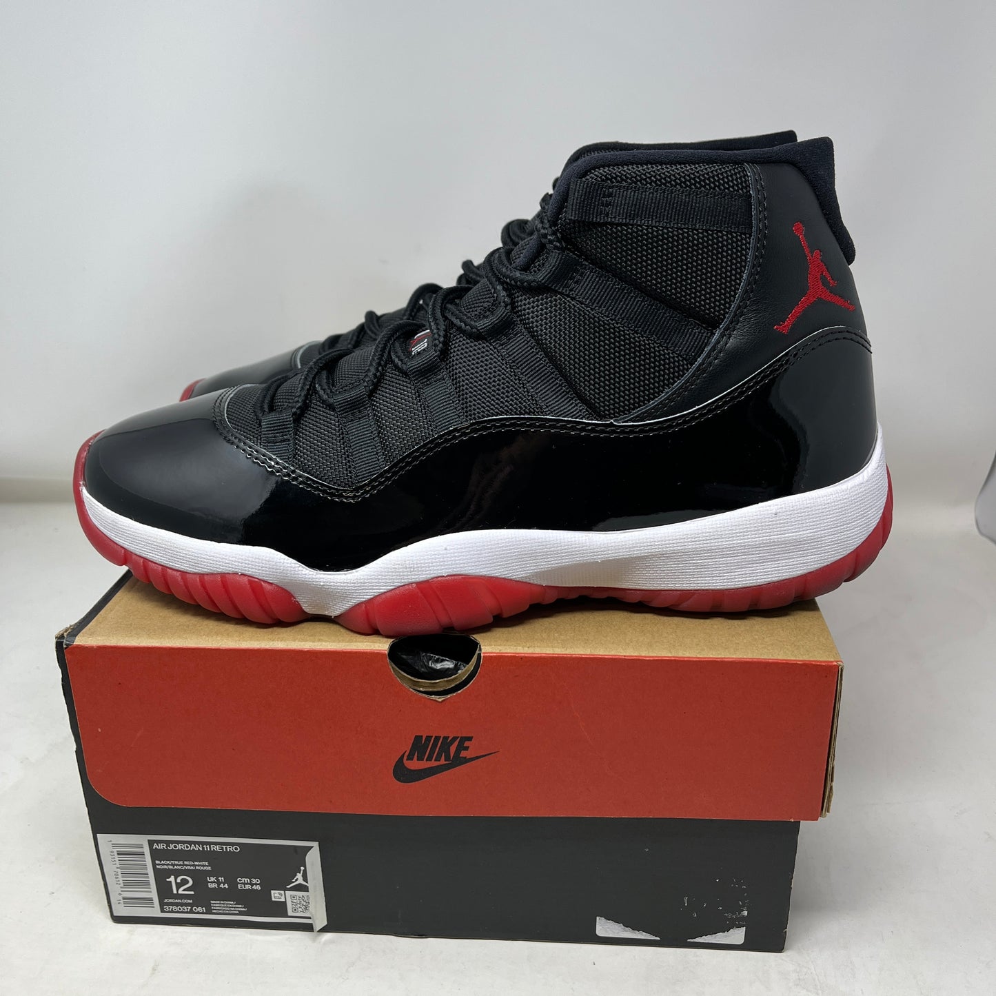 Jordan 11 Retro Playoffs Bred (2019) Used