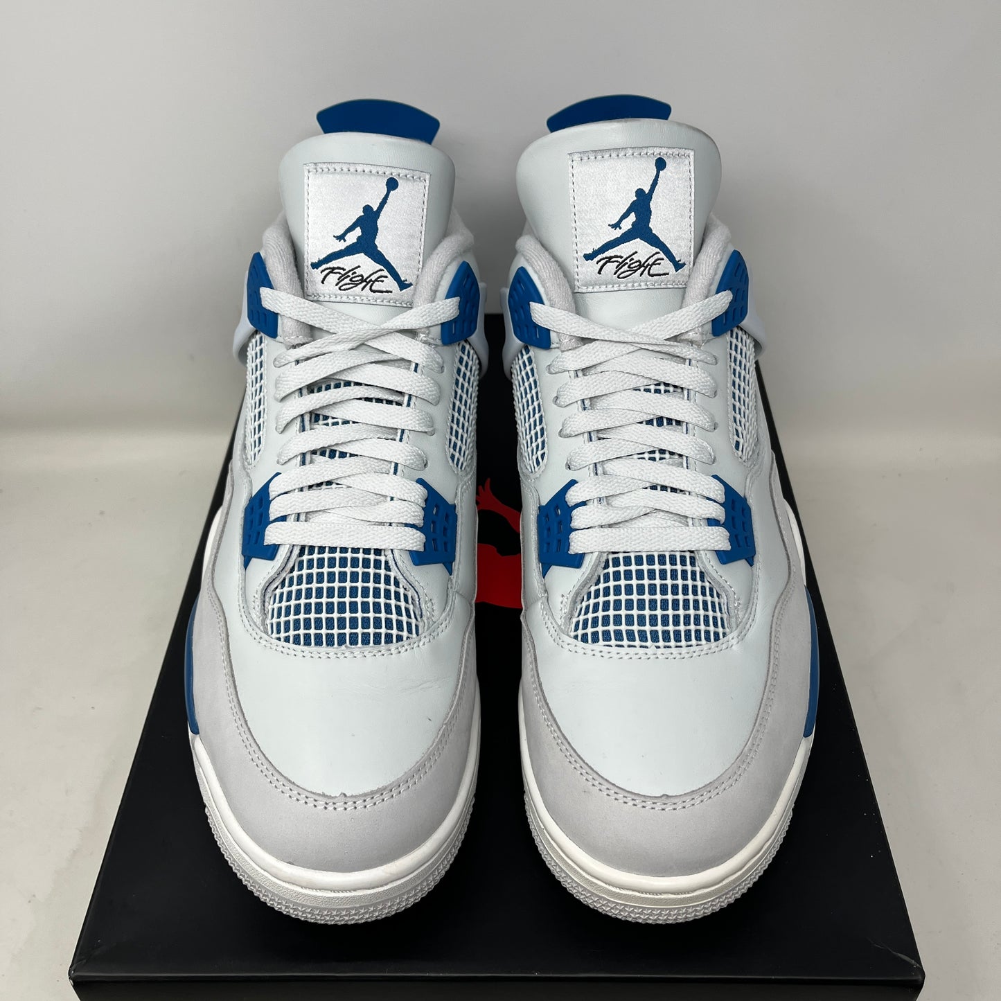 Jordan 4 Retro Military Blue (2024) Used