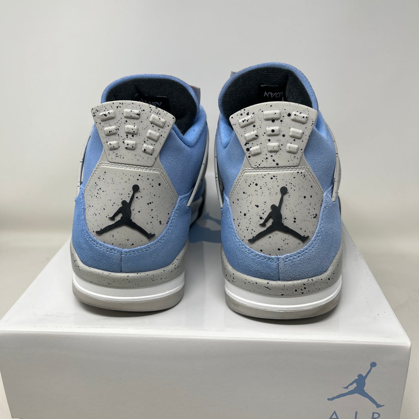 Jordan 4 Retro University Blue Used