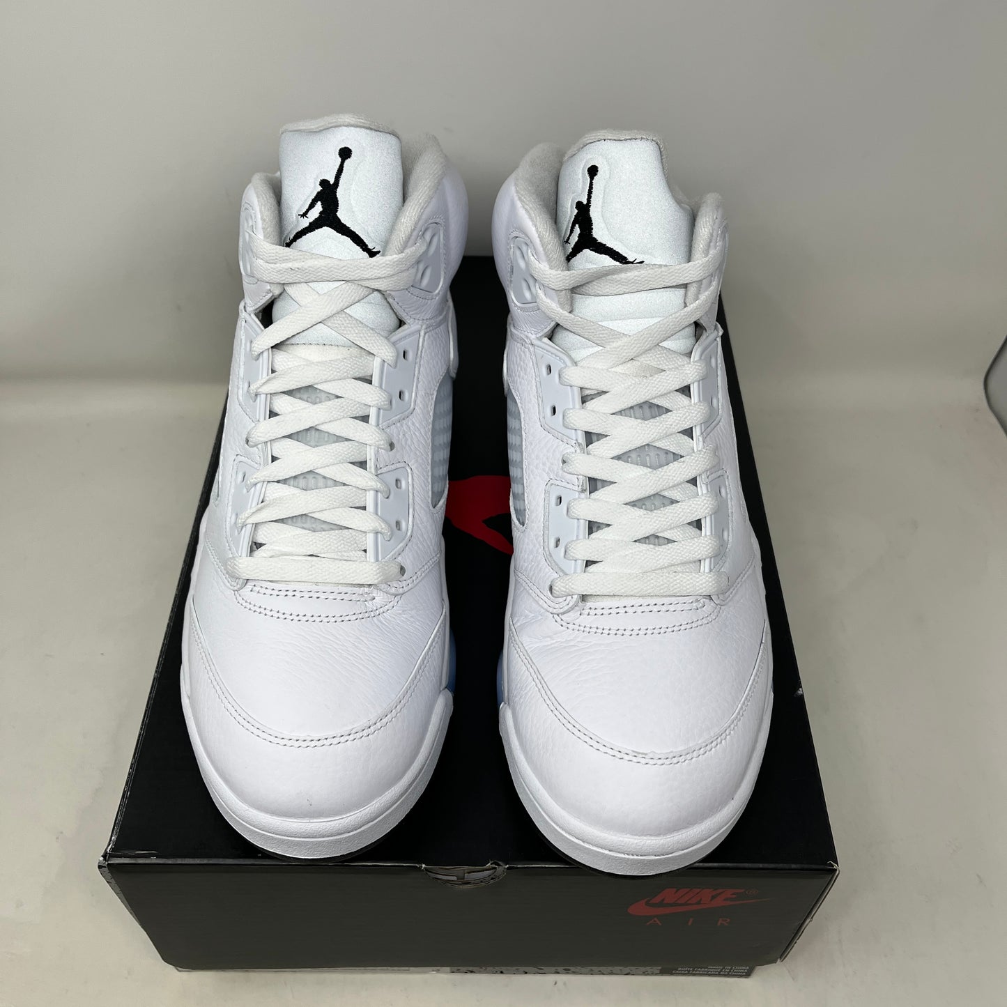 Jordan 5 Retro White Metallic (2026) Used