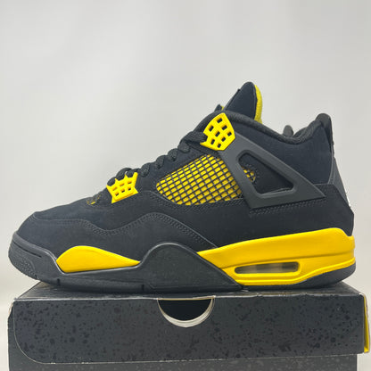 Jordan 4 Retro Thunder (2023) Used