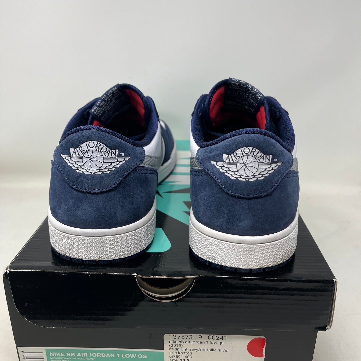 Jordan 1 Low SB Midnight Navy Used