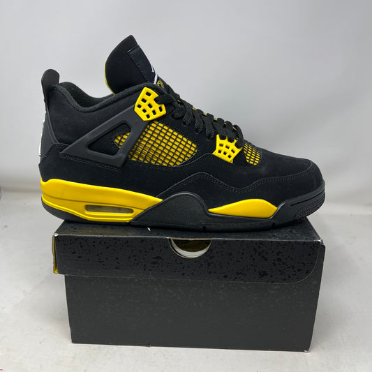 Jordan 4 Retro Thunder (2023)