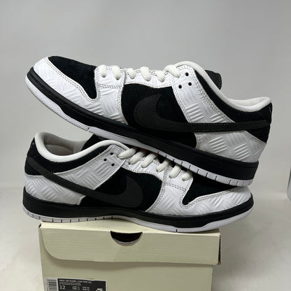 Nike SB Dunk Low TIGHTBOOTH Used