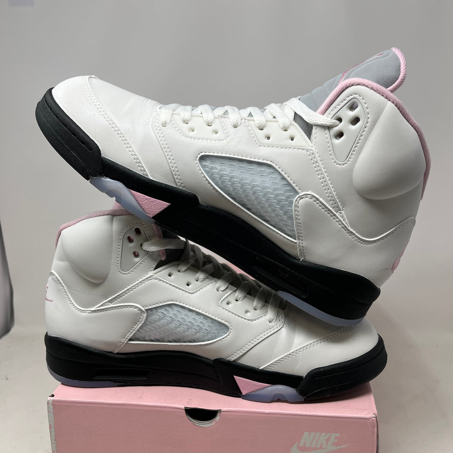 Jordan 5 Retro Medium Soft Pink Used