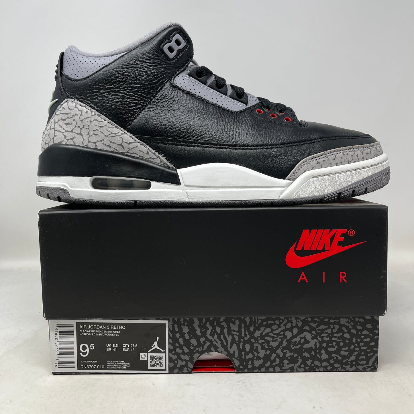 Jordan 3 Retro OG Black Cement (2024) Used