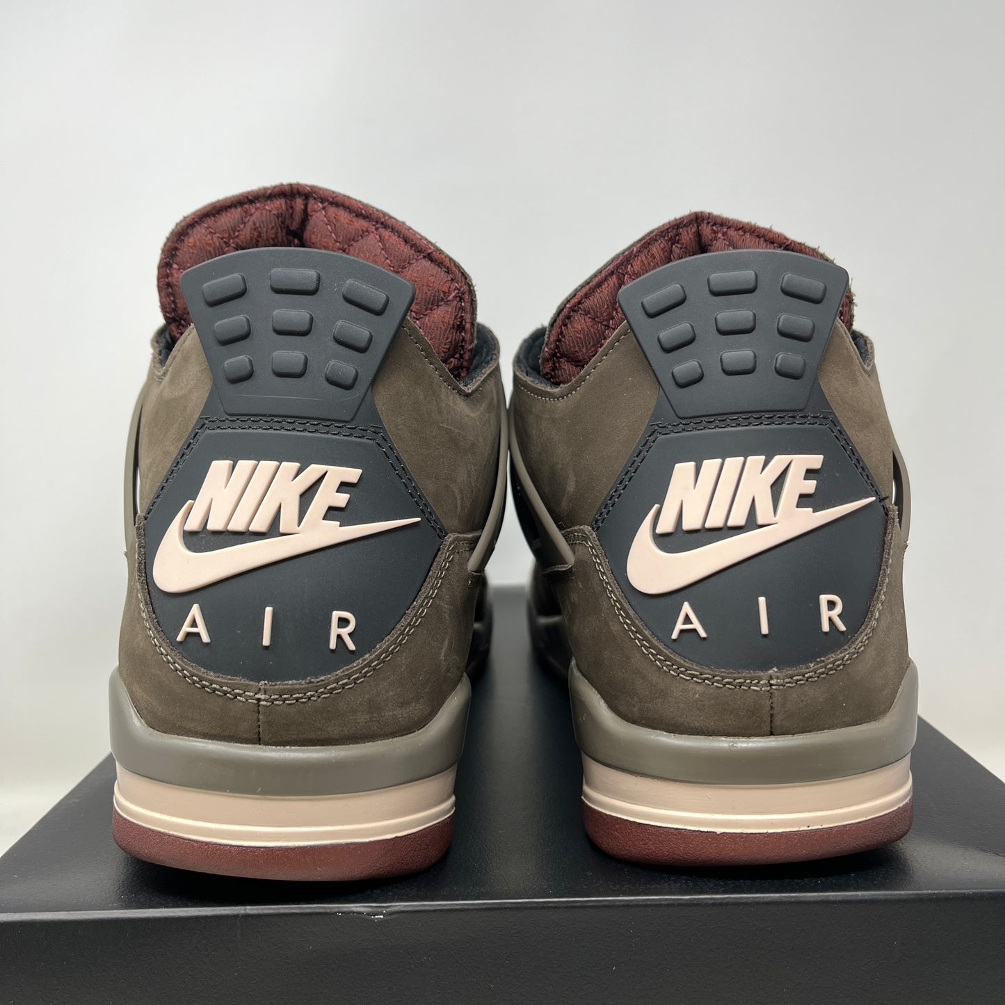 Jordan 4 Retro SP A Ma Maniére Dark Mocha Used