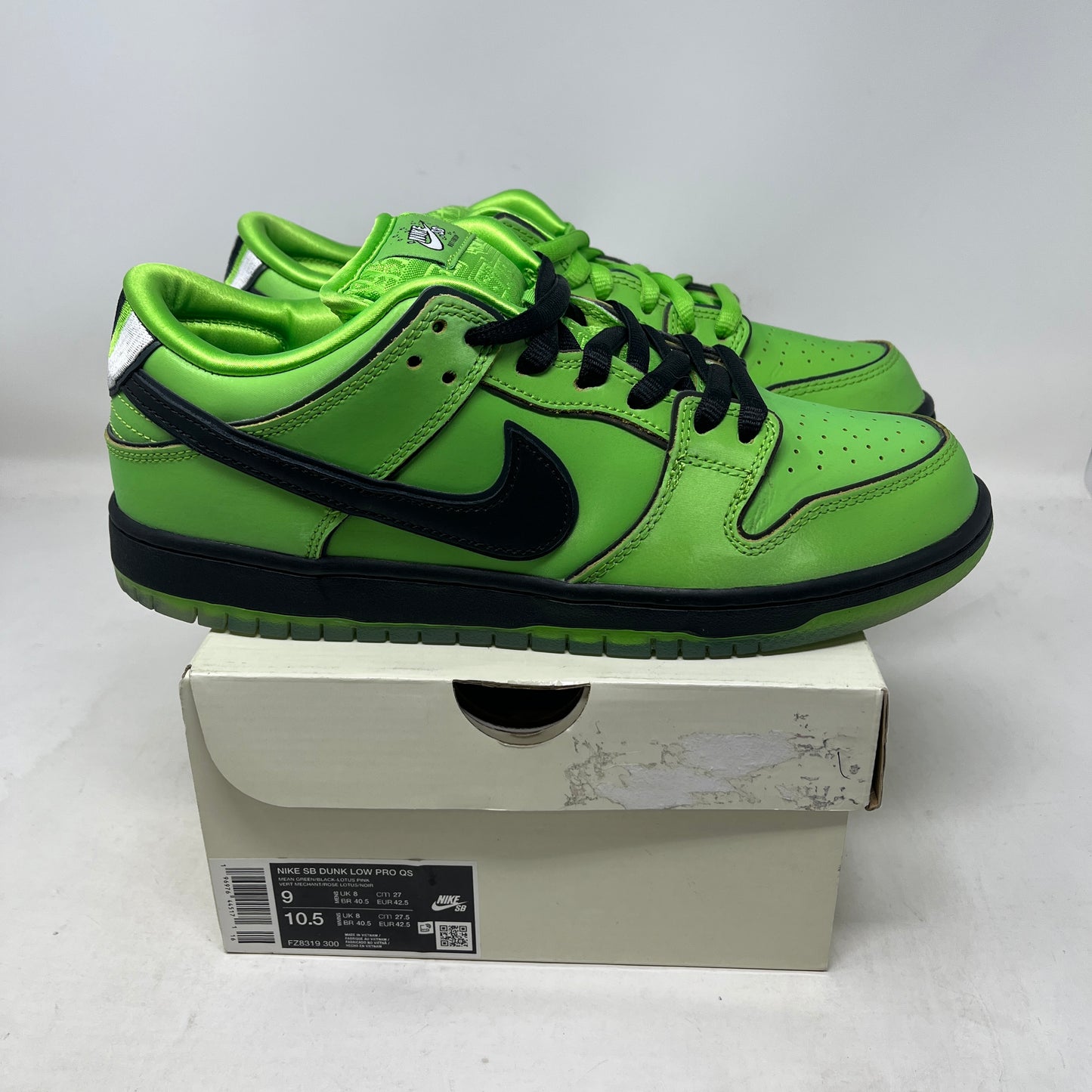 Nike SB Dunk Low The Powerpuff Girls Buttercup Used