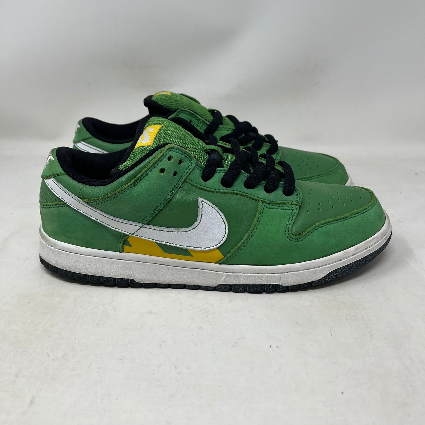Nike SB Dunk Low Tokyo Green Taxi Used (No Box)