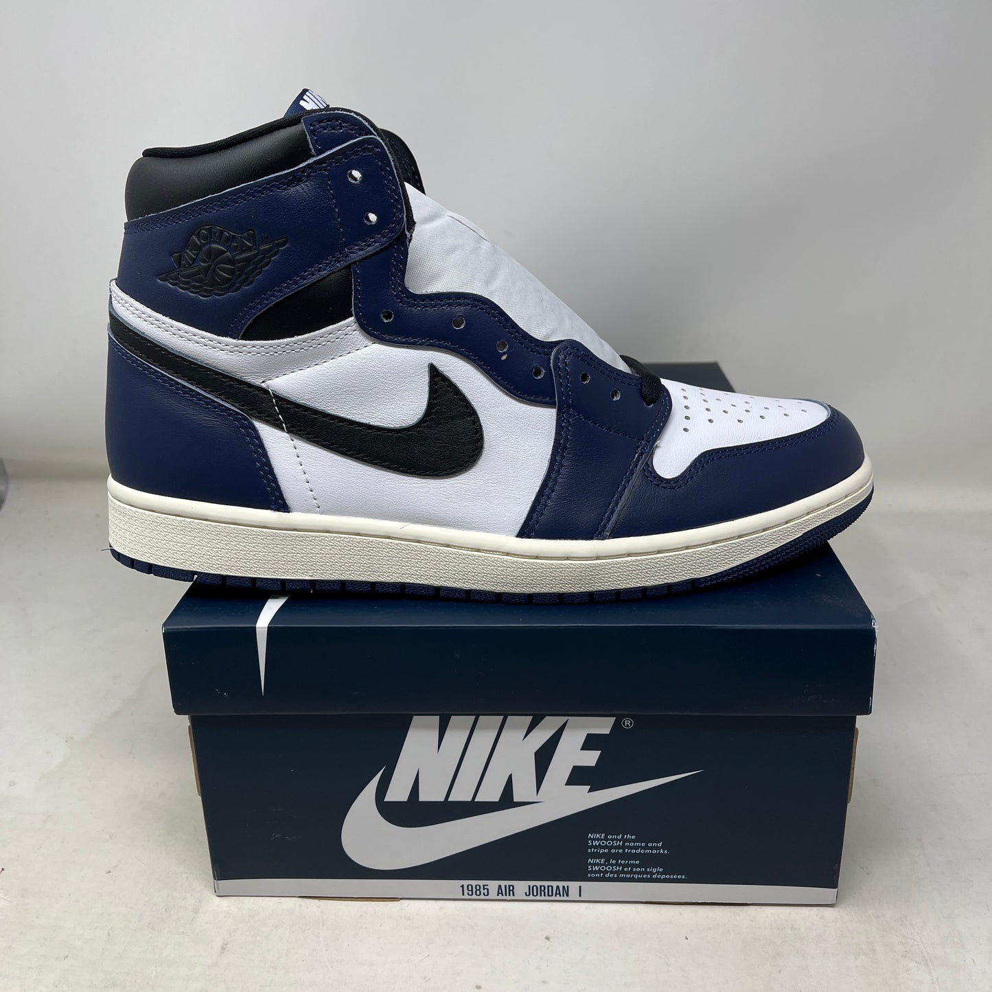 Jordan 1 Retro High OG Midnight Navy