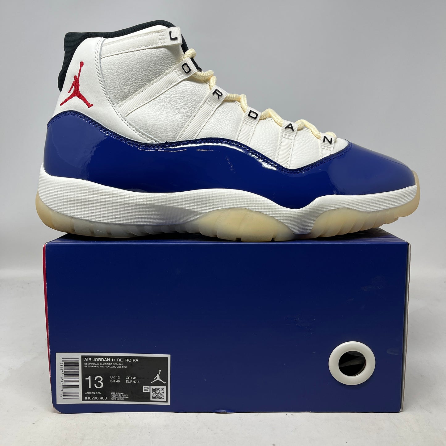Jordan 11 Retro Rare Air Used