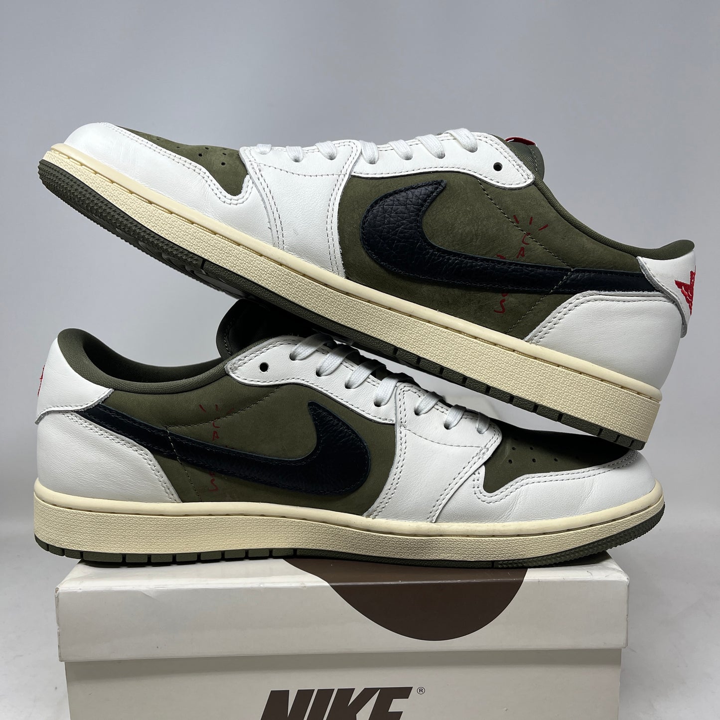Jordan 1 Retro Low OG SP Travis Scott Medium Olive Used