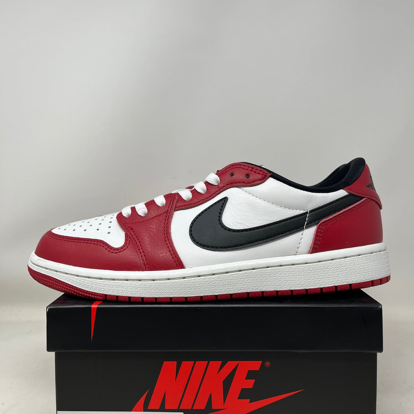 Jordan 1 Retro Low OG Chicago (2025) Used