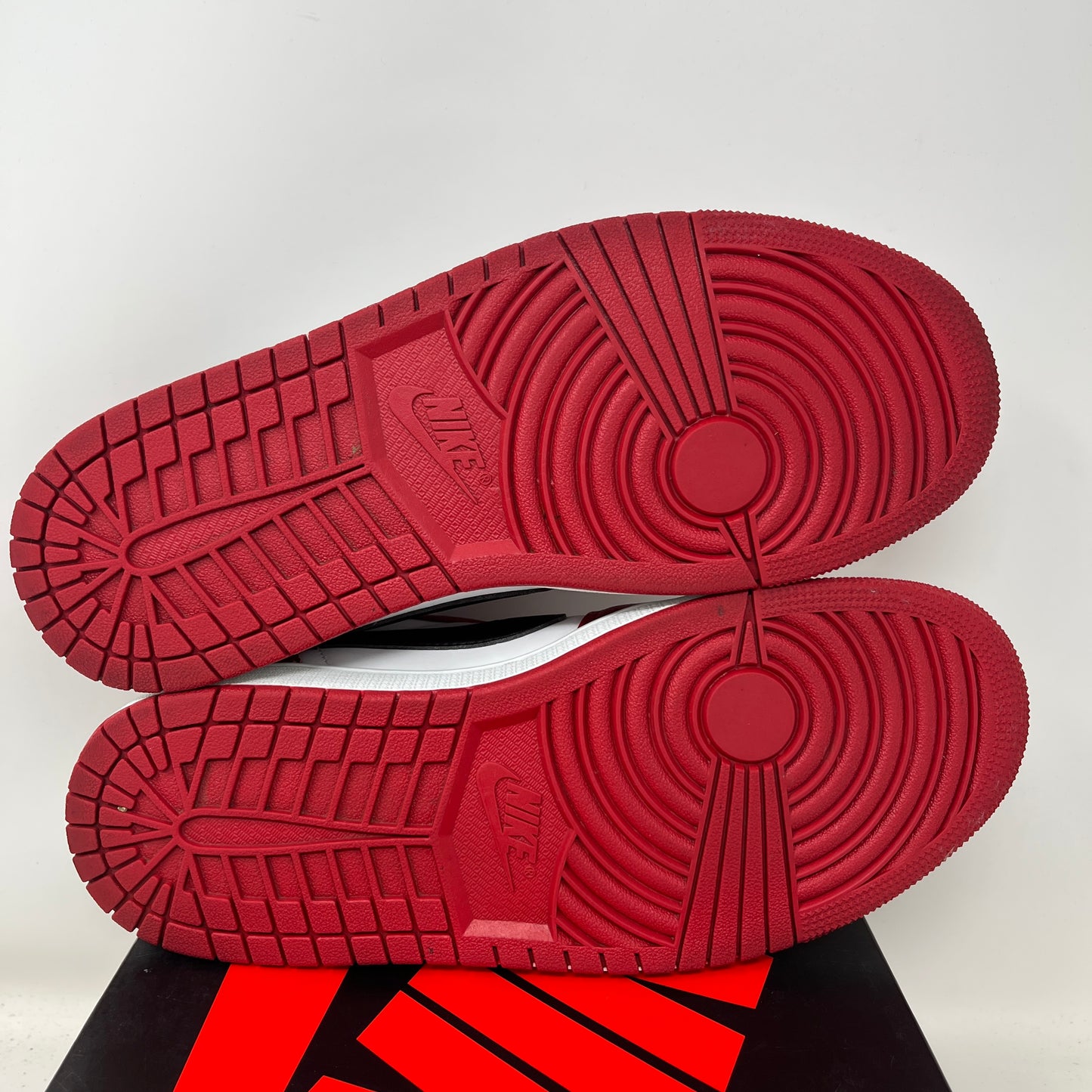 Jordan 1 Retro Low OG Chicago (2025) Used