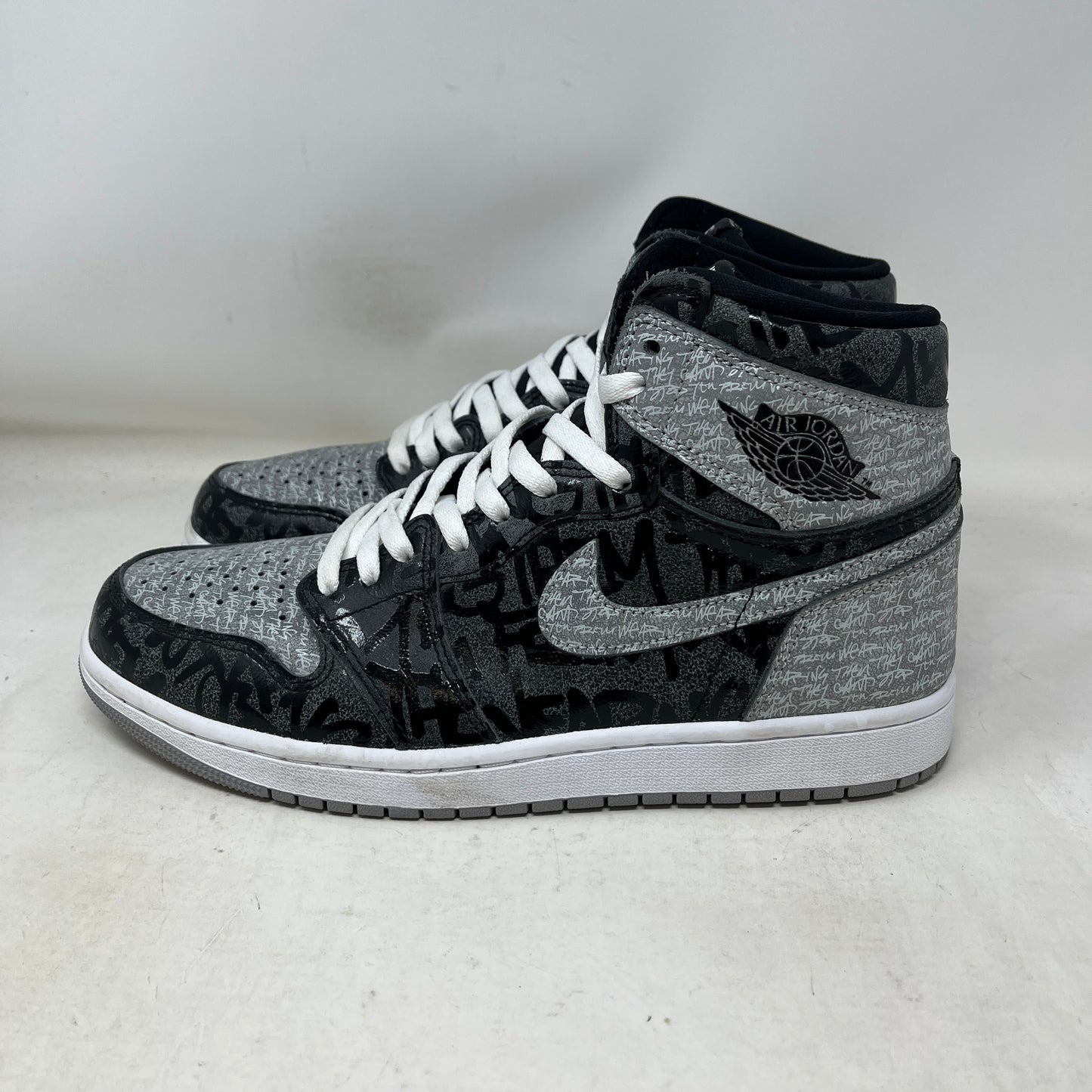 Jordan 1 Retro High OG Rebellionaire Used (No Box)