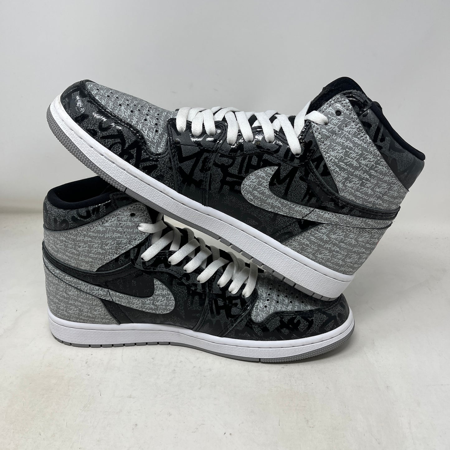 Jordan 1 Retro High OG Rebellionaire Used (No Box)
