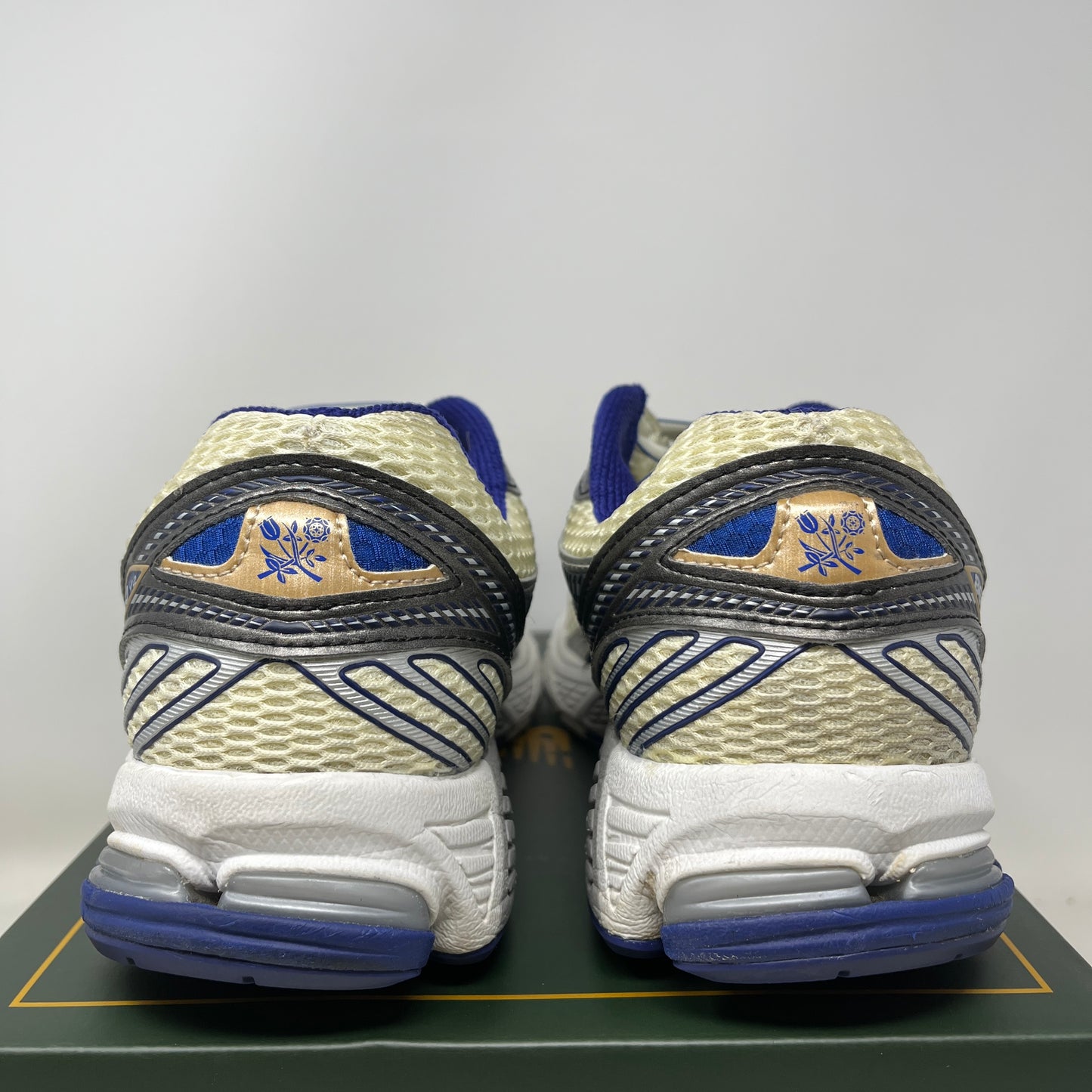 New Balance 860v2 Aime Leon Dore Blue