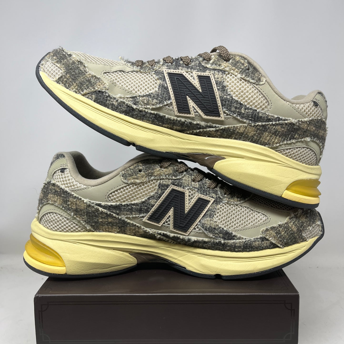 New Balance 2010 Joe Freshgoods Bag Lady Used