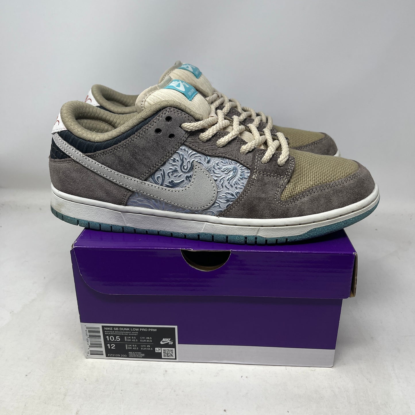 Nike SB Dunk Low Big Money Savings Used