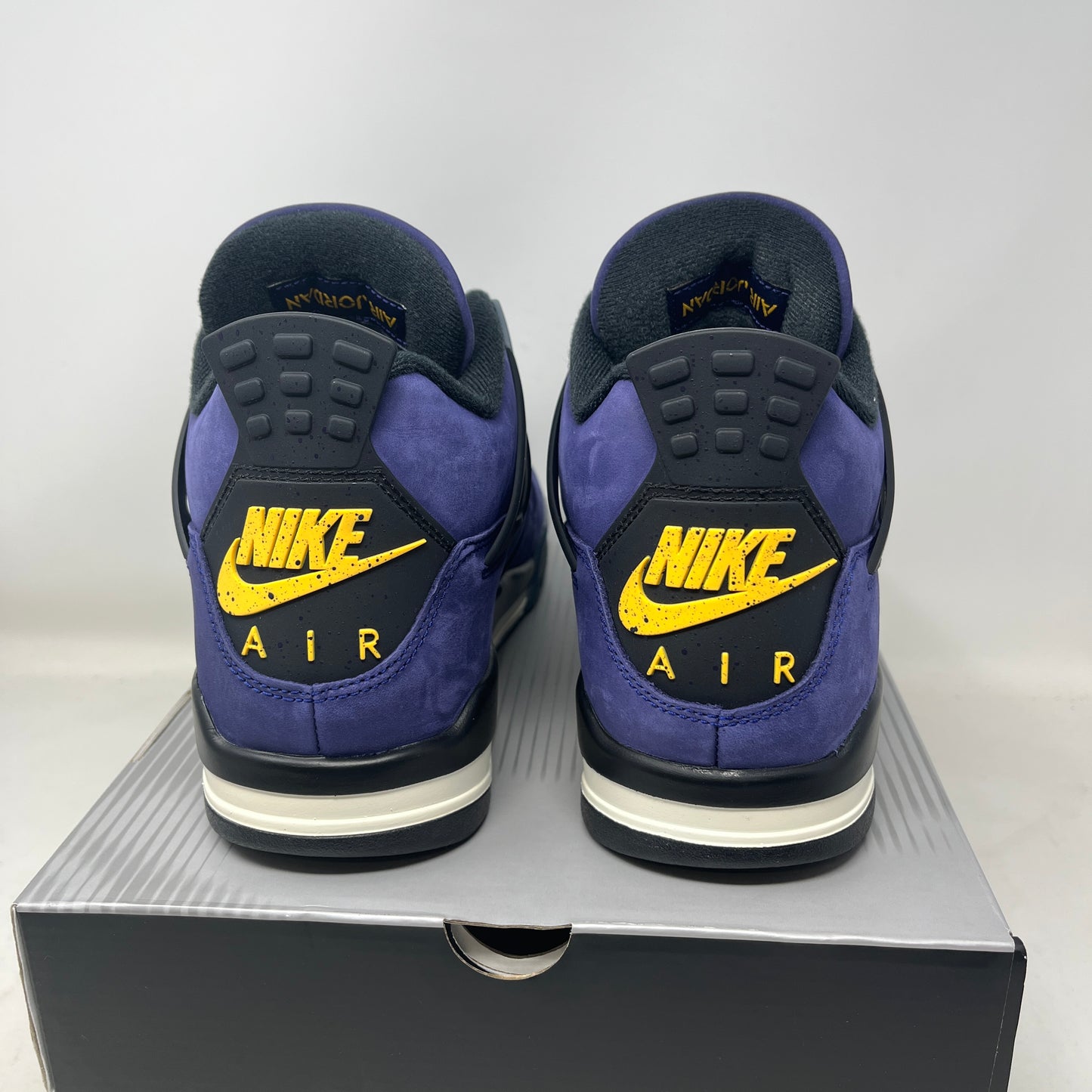 Jordan 4 Retro Lakers Used (Replacement Box)