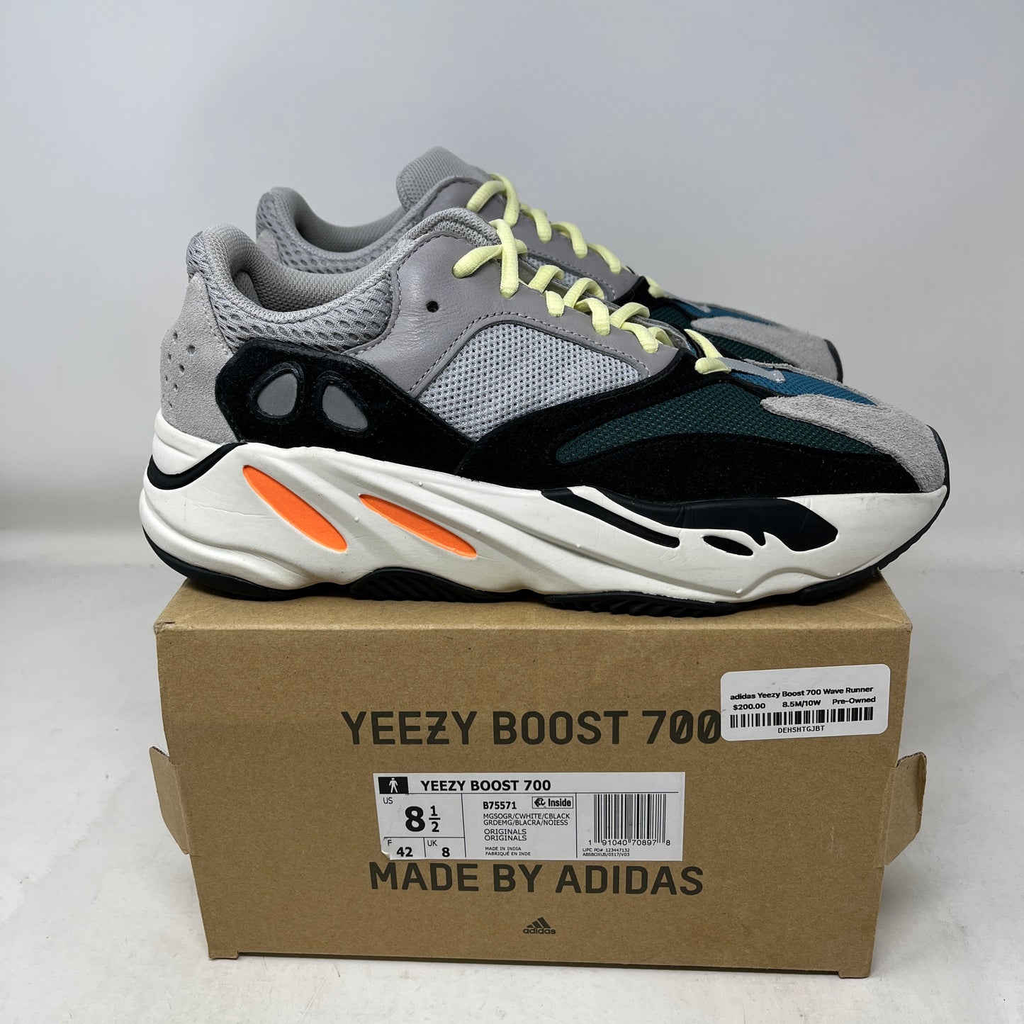 adidas Yeezy Boost 700 Wave Runner Used