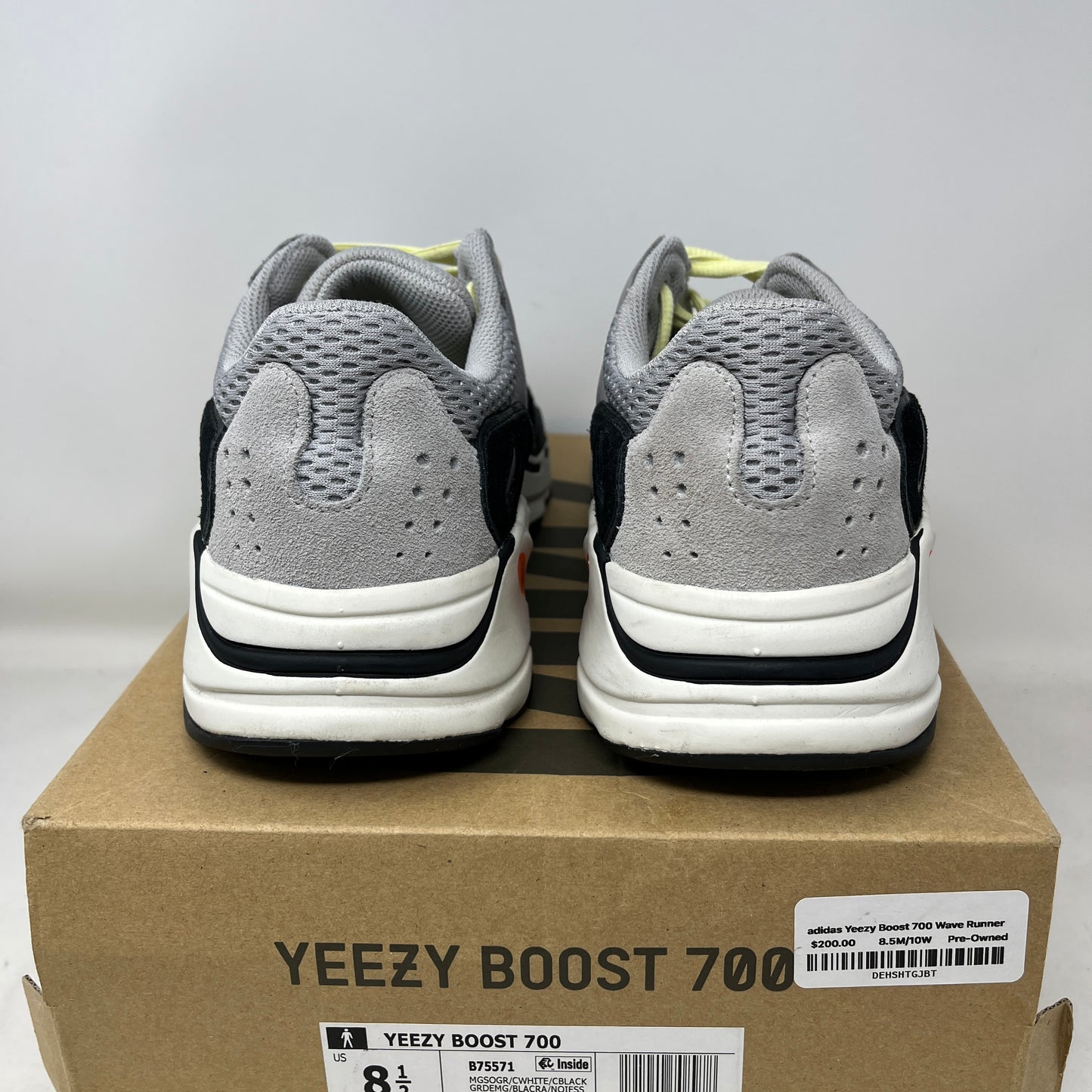 adidas Yeezy Boost 700 Wave Runner Used