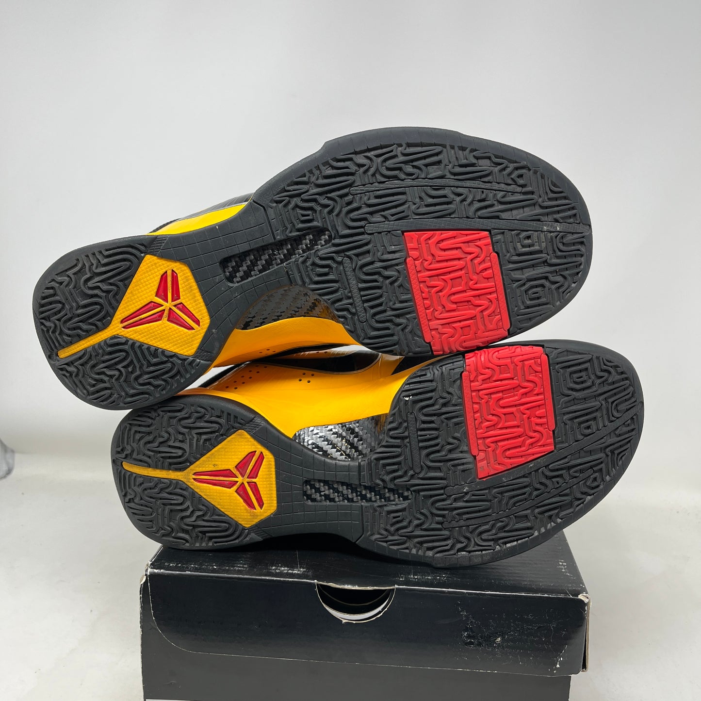 Nike Kobe 5 Protro Bruce Lee Used