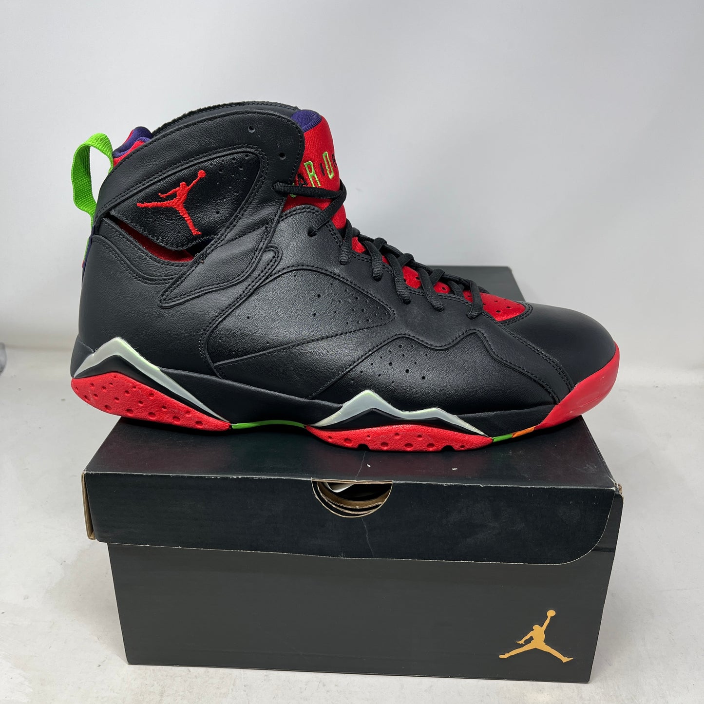 Jordan 7 Retro Marvin the Martian