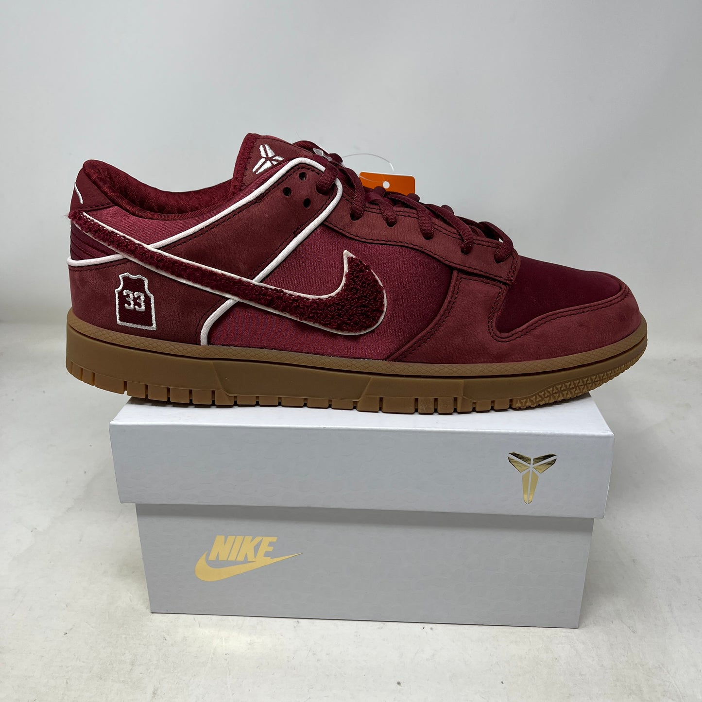 Nike Dunk Low Protro Kobe Bryant Lower Merion Away