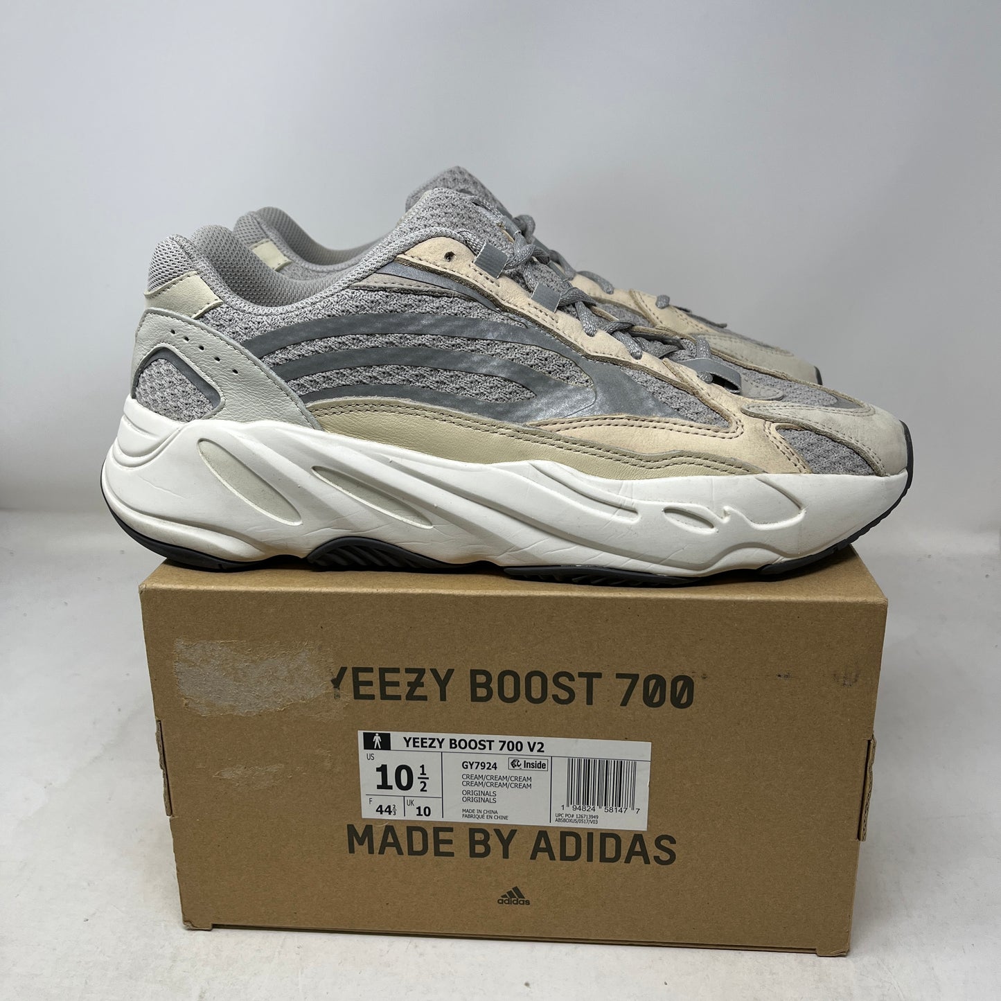 adidas Yeezy Boost 700 V2 Cream Used