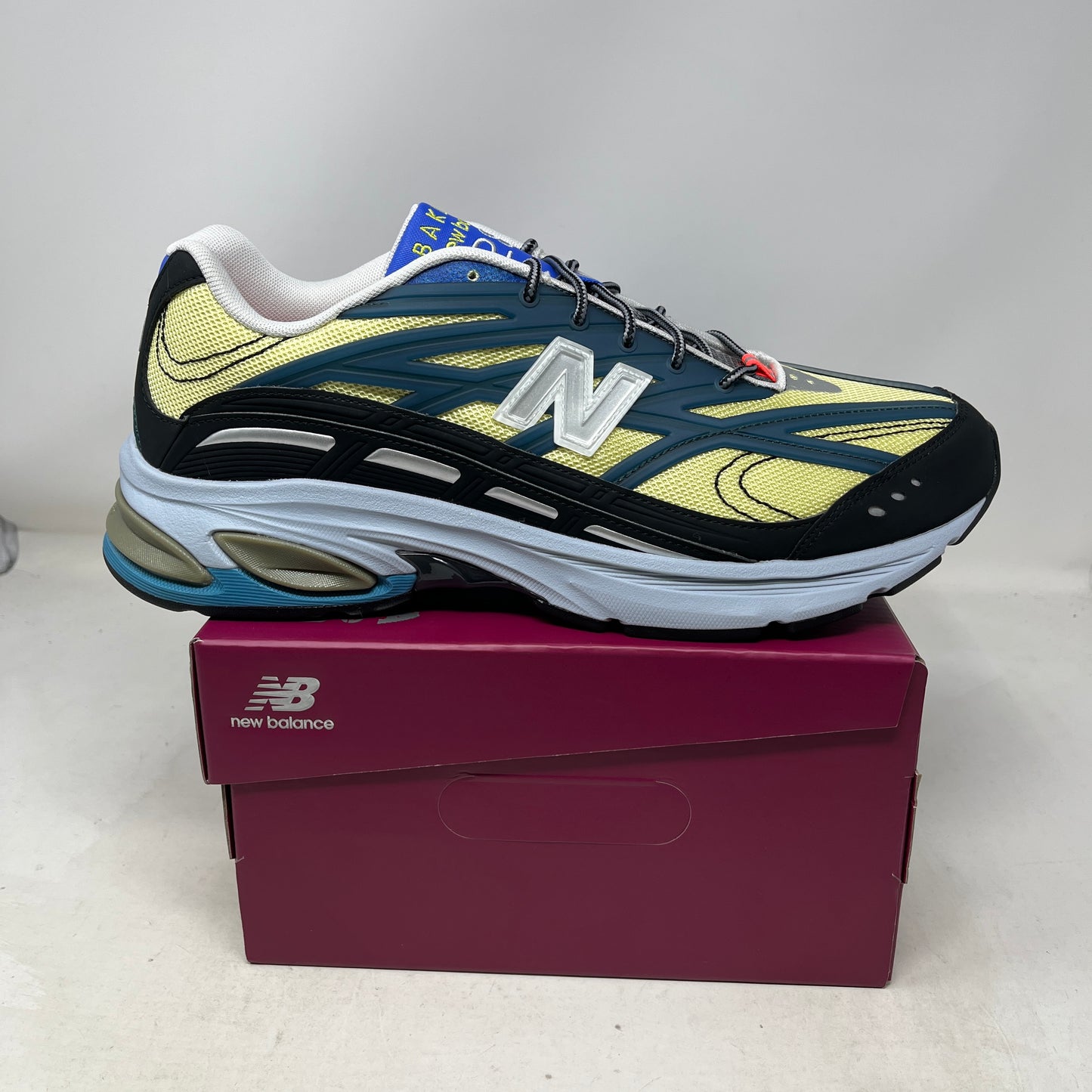 New Balance 2811 Action Bronson Baklava Mikročpske