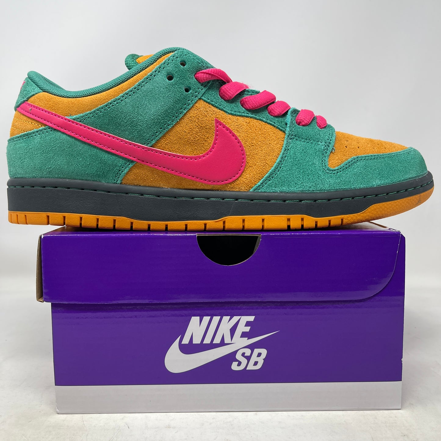 Nike SB Dunk Low Pro Green Noise Watermelon